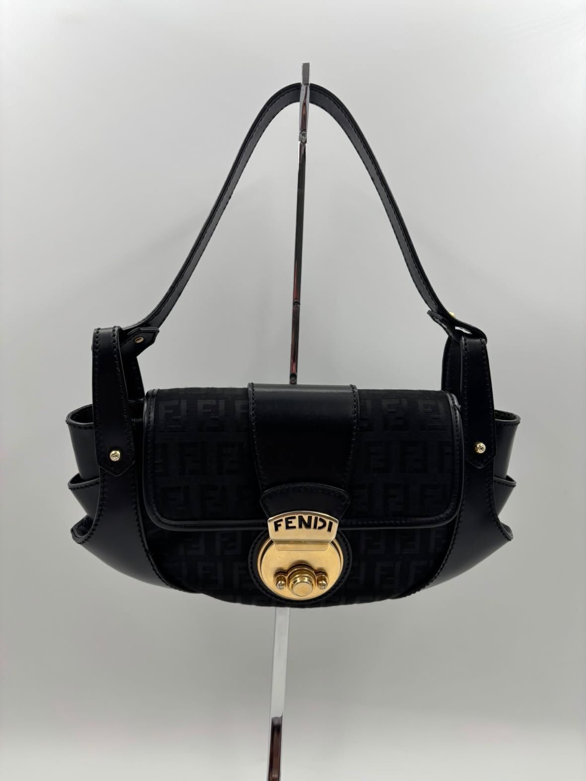FENDI Handbag
