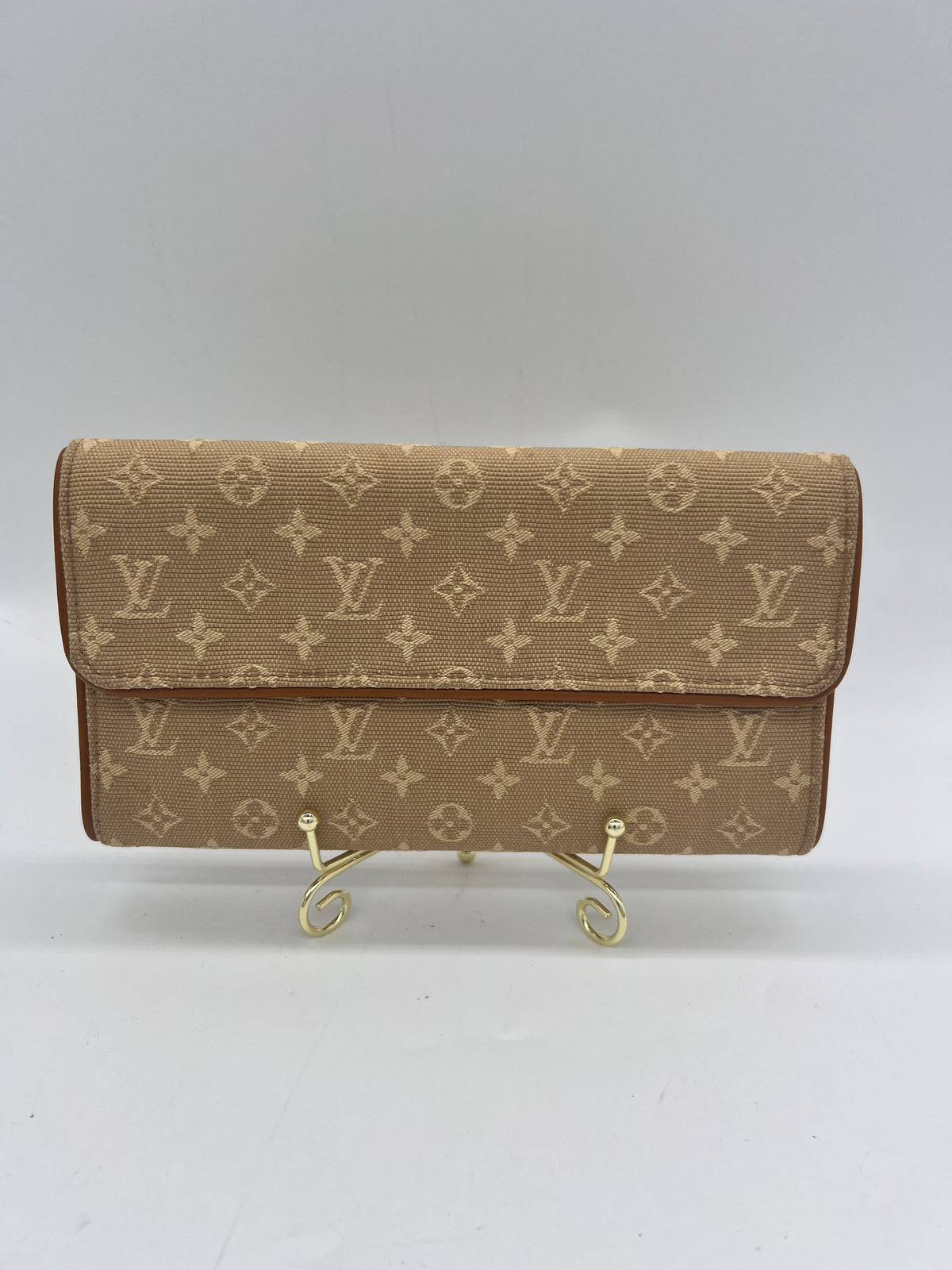 LOUIS VUITTON Wallet