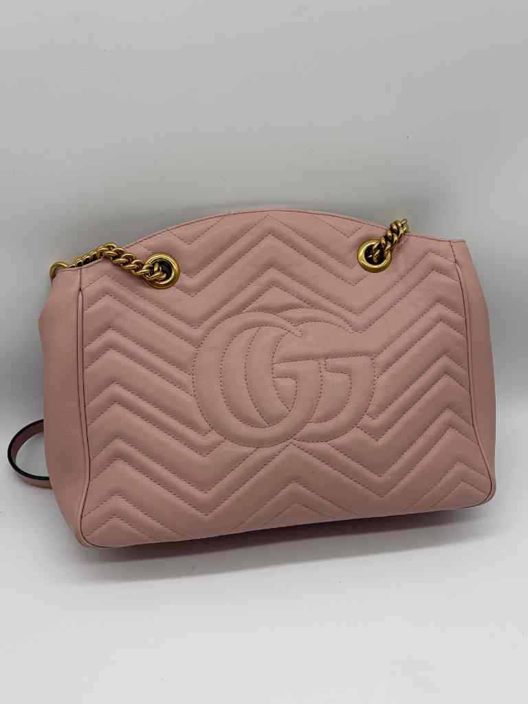 GUCCI Excellent: This item is gently used Handbag