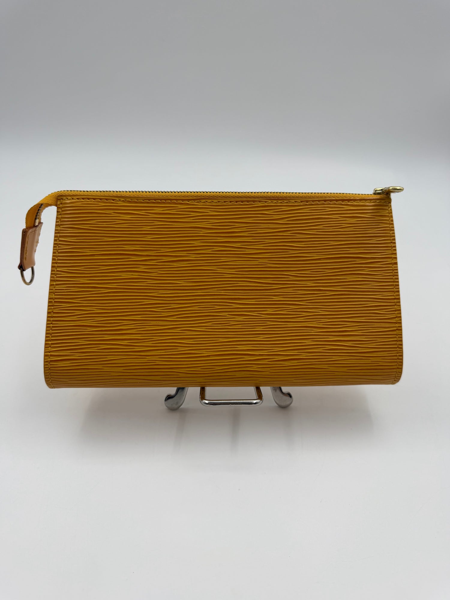 LOUIS VUITTON Pouch