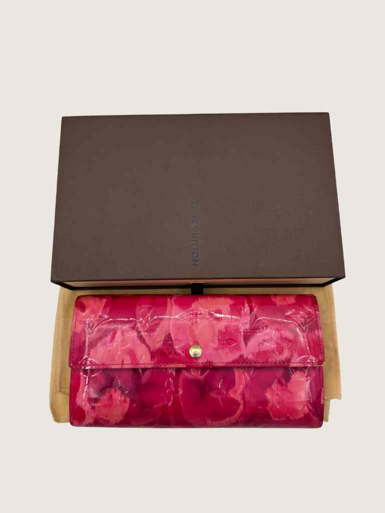 LOUIS VUITTON Wallet