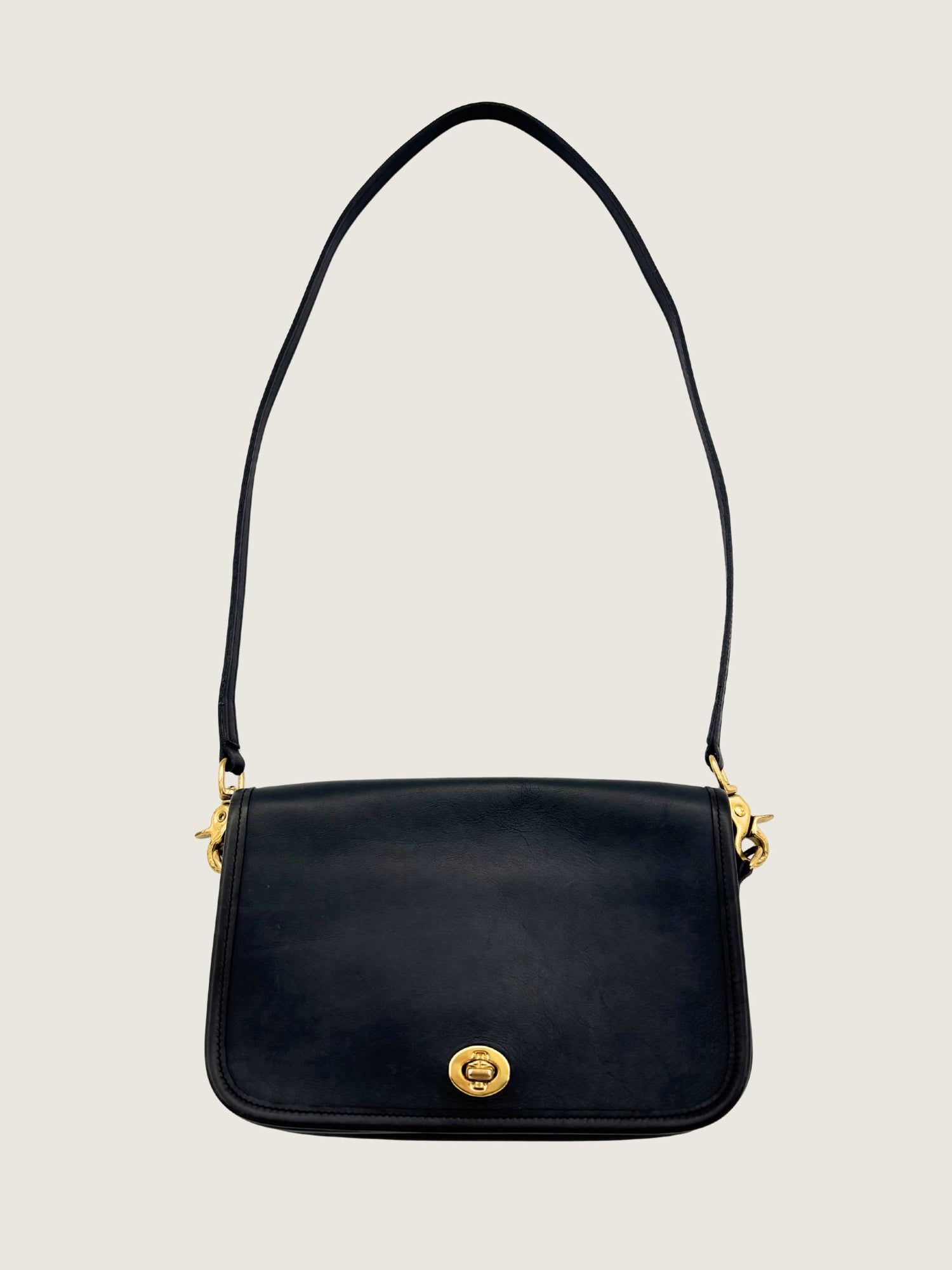 COACH Good: This item has obvious signs o Handbag
