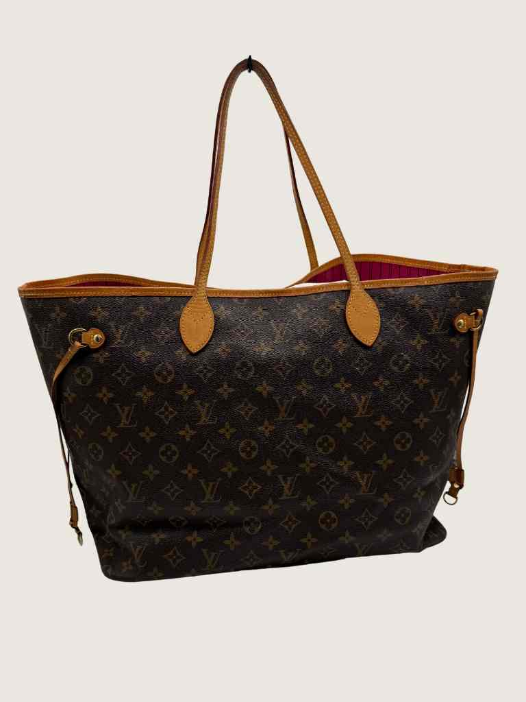LOUIS VUITTON Handbag