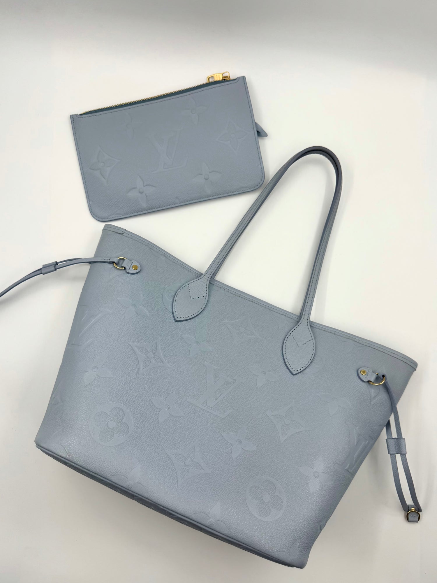 LOUIS VUITTON Neverfull MM Handbag
