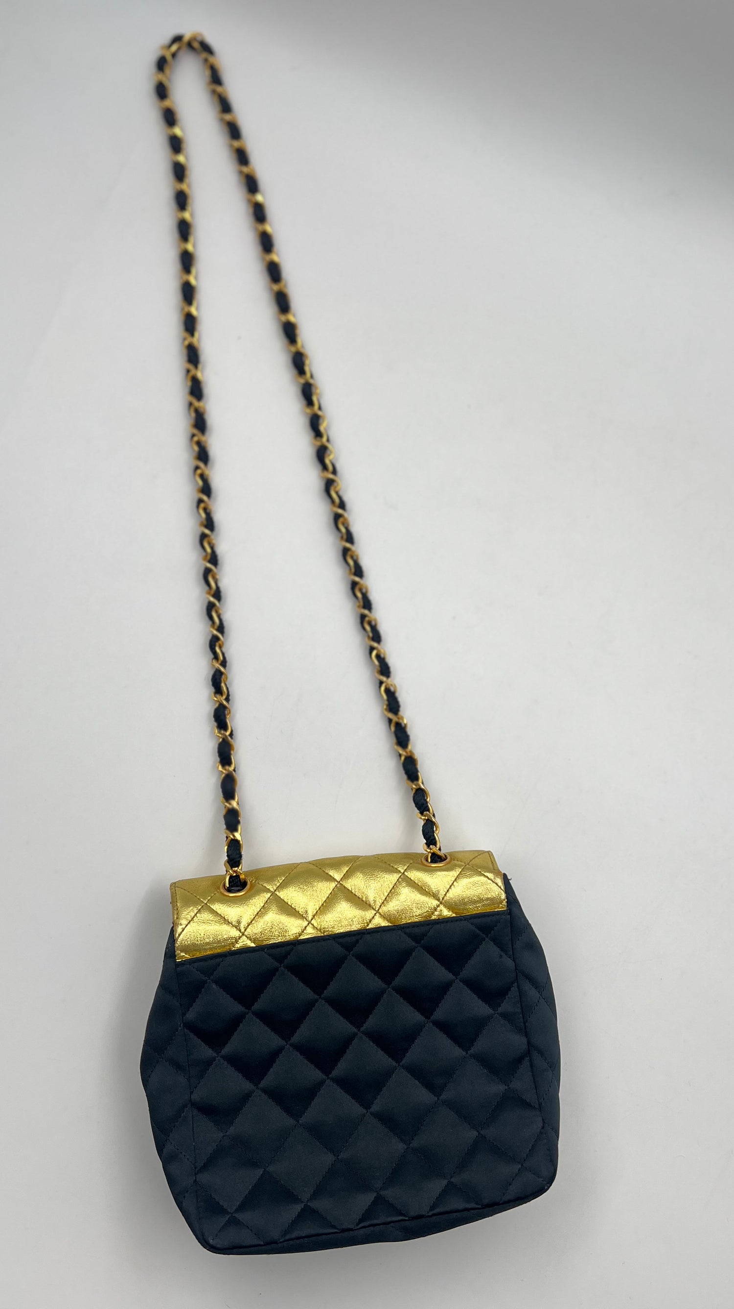 CHANEL Handbag
