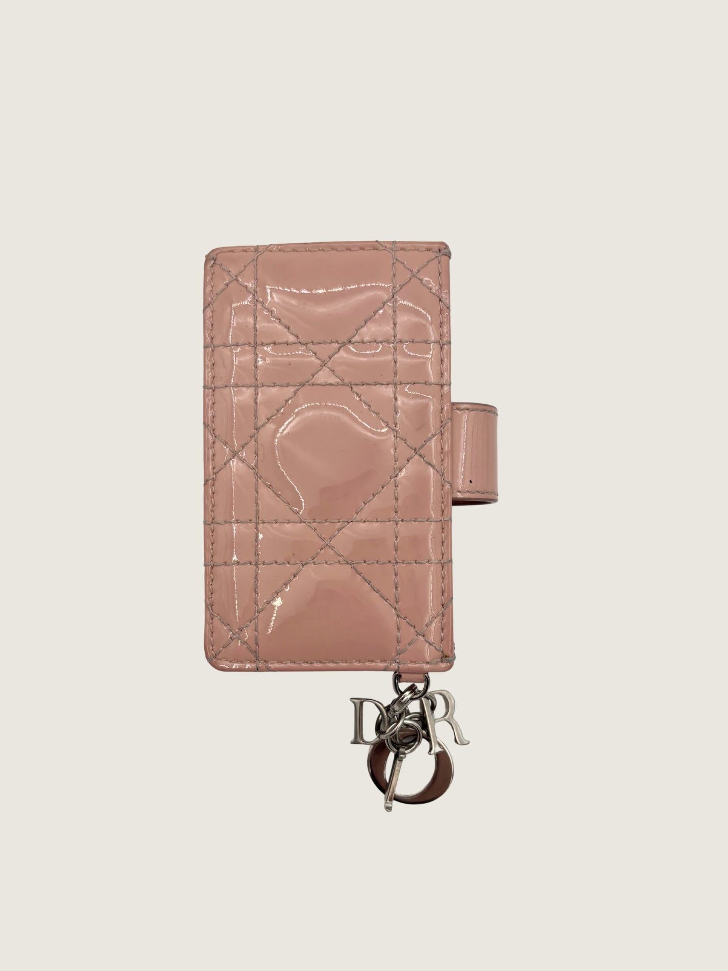 DIOR Excellent: This item is gently used Card Holder