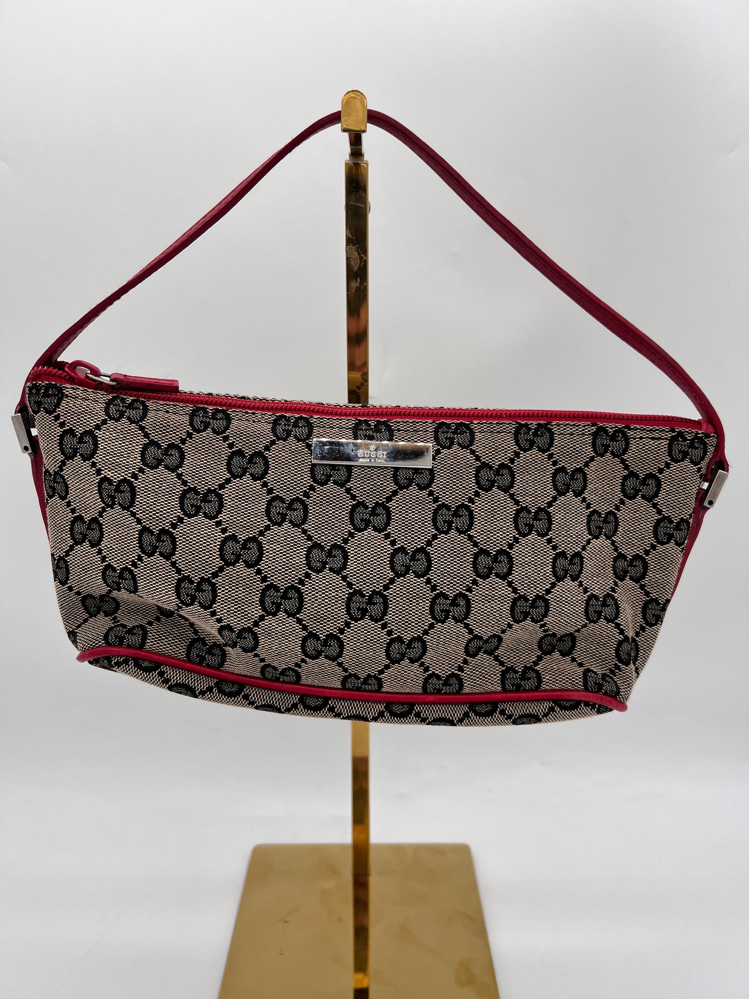 GUCCI Excellent: This item is gently used Handbag