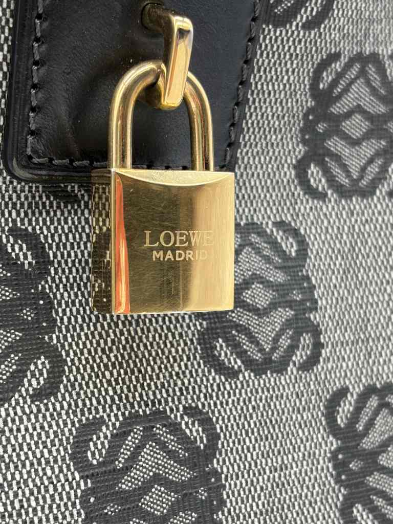 LOEWE Handbag