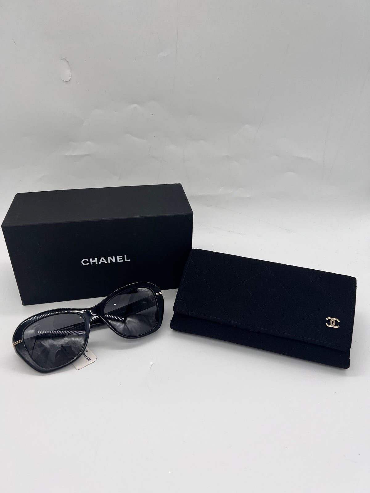 CHANEL Sunglasses