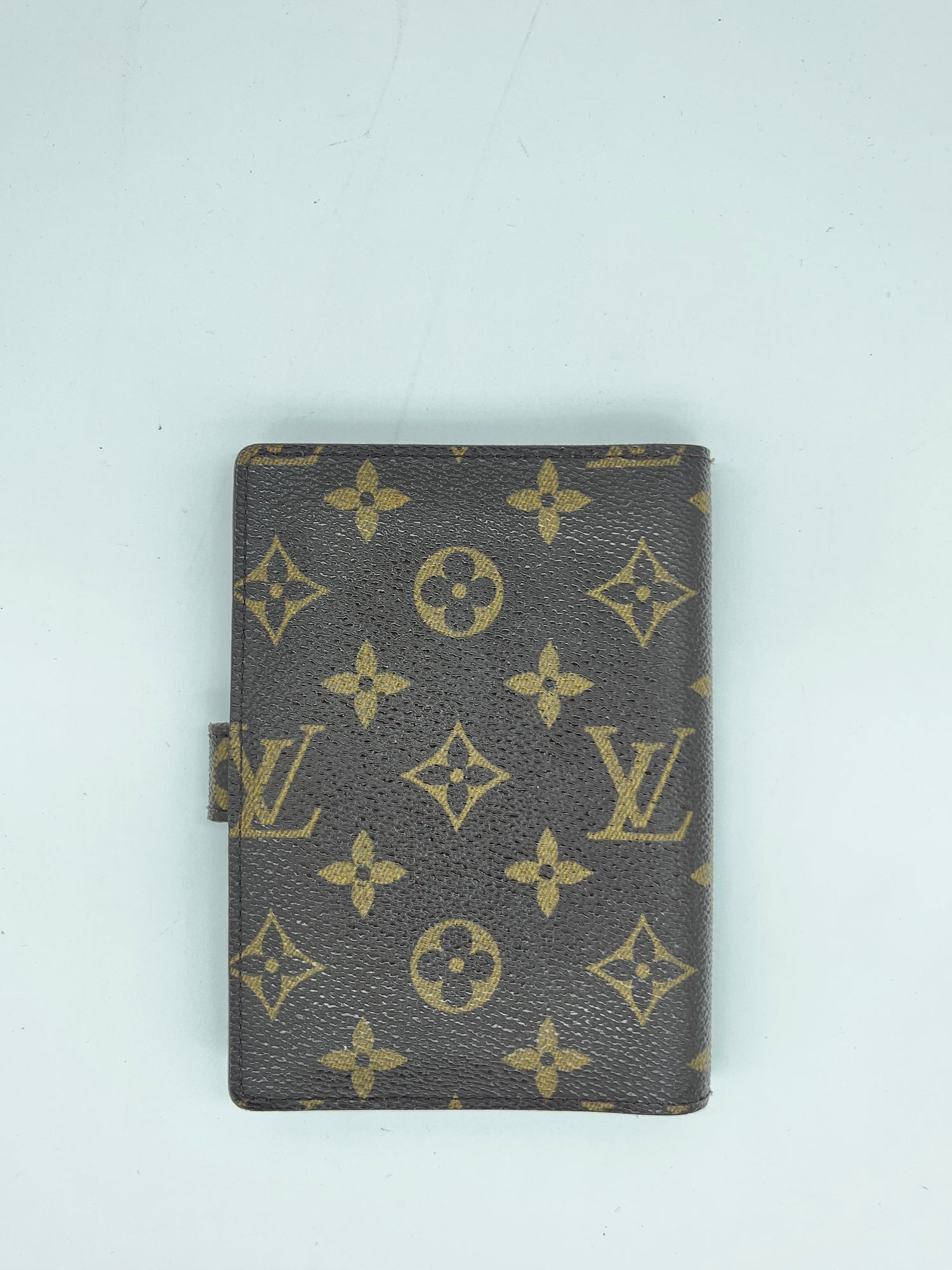 LOUIS VUITTON Good: Item has clear signs of wear Wallet