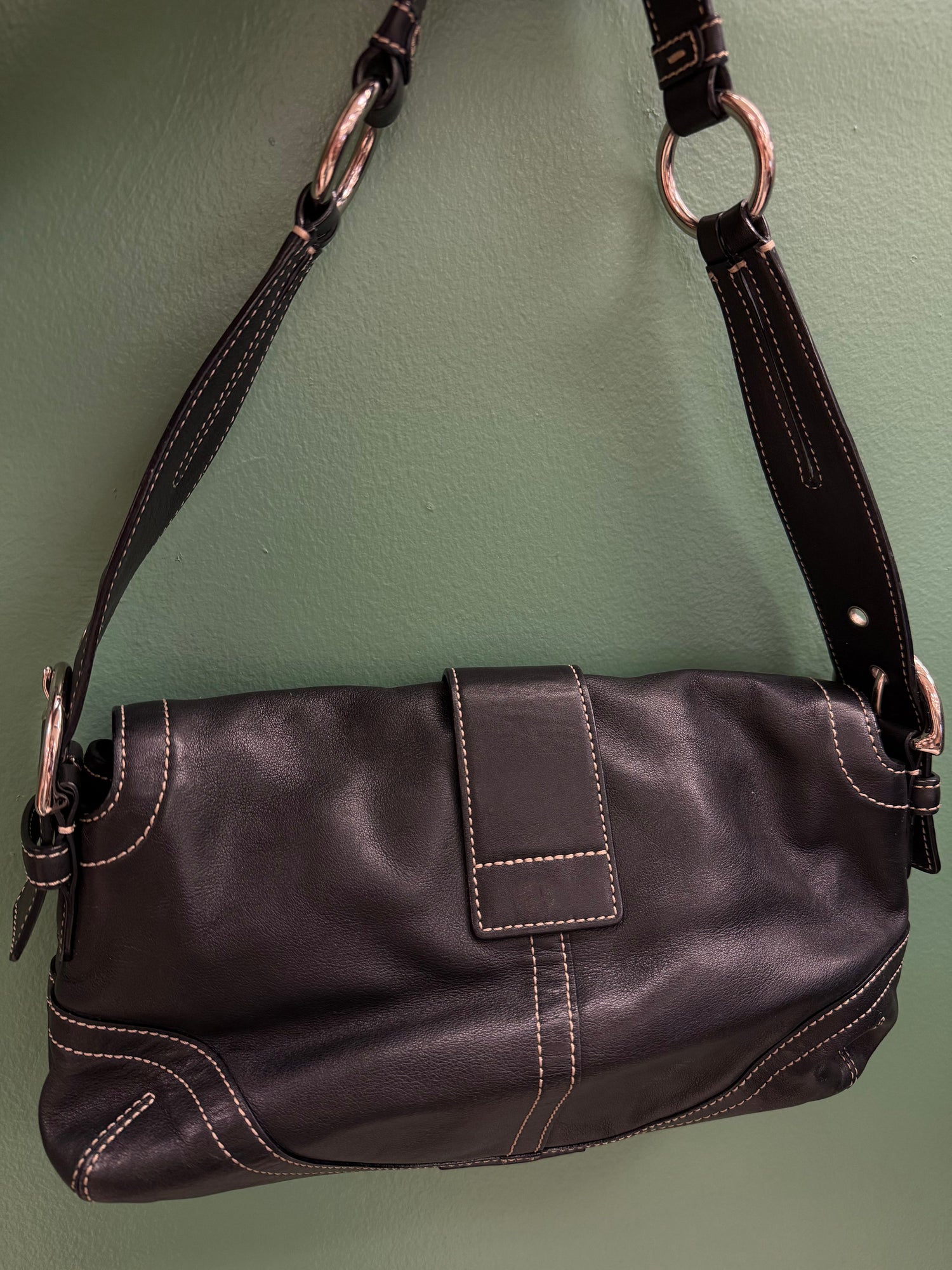 COACH Like New / NWOT: Item is pristine Handbag