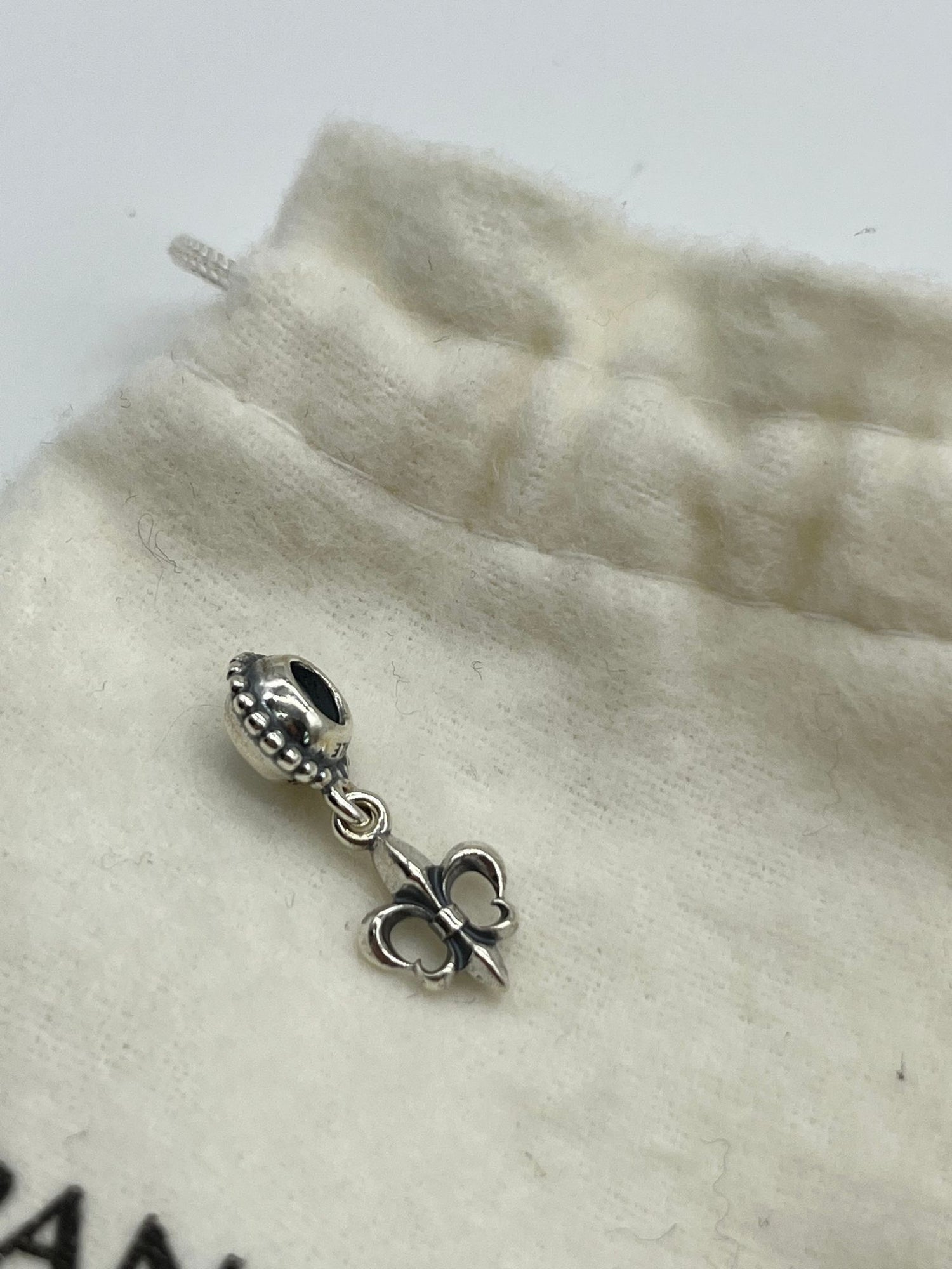 PANDORA Charm / Bead