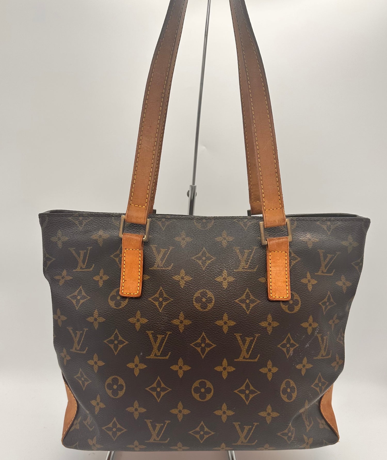 LOUIS VUITTON Handbag