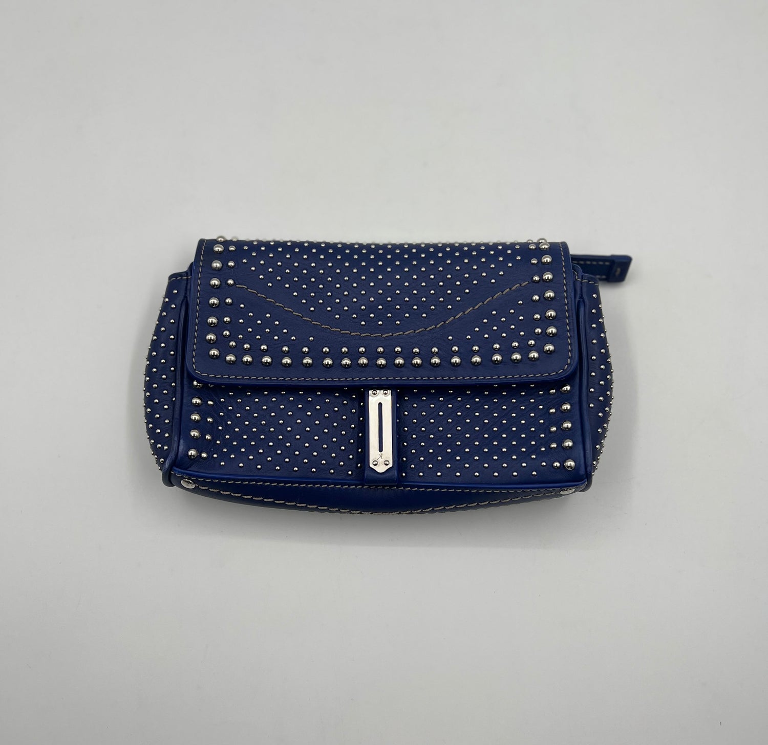 FONTANA MILANO Excellent: This item is gently used Clutch