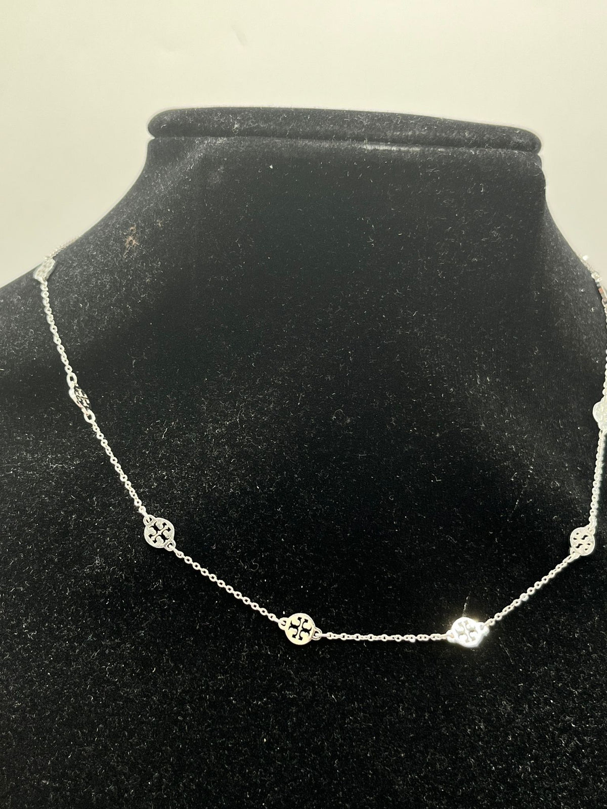 TORY BURCH Necklace