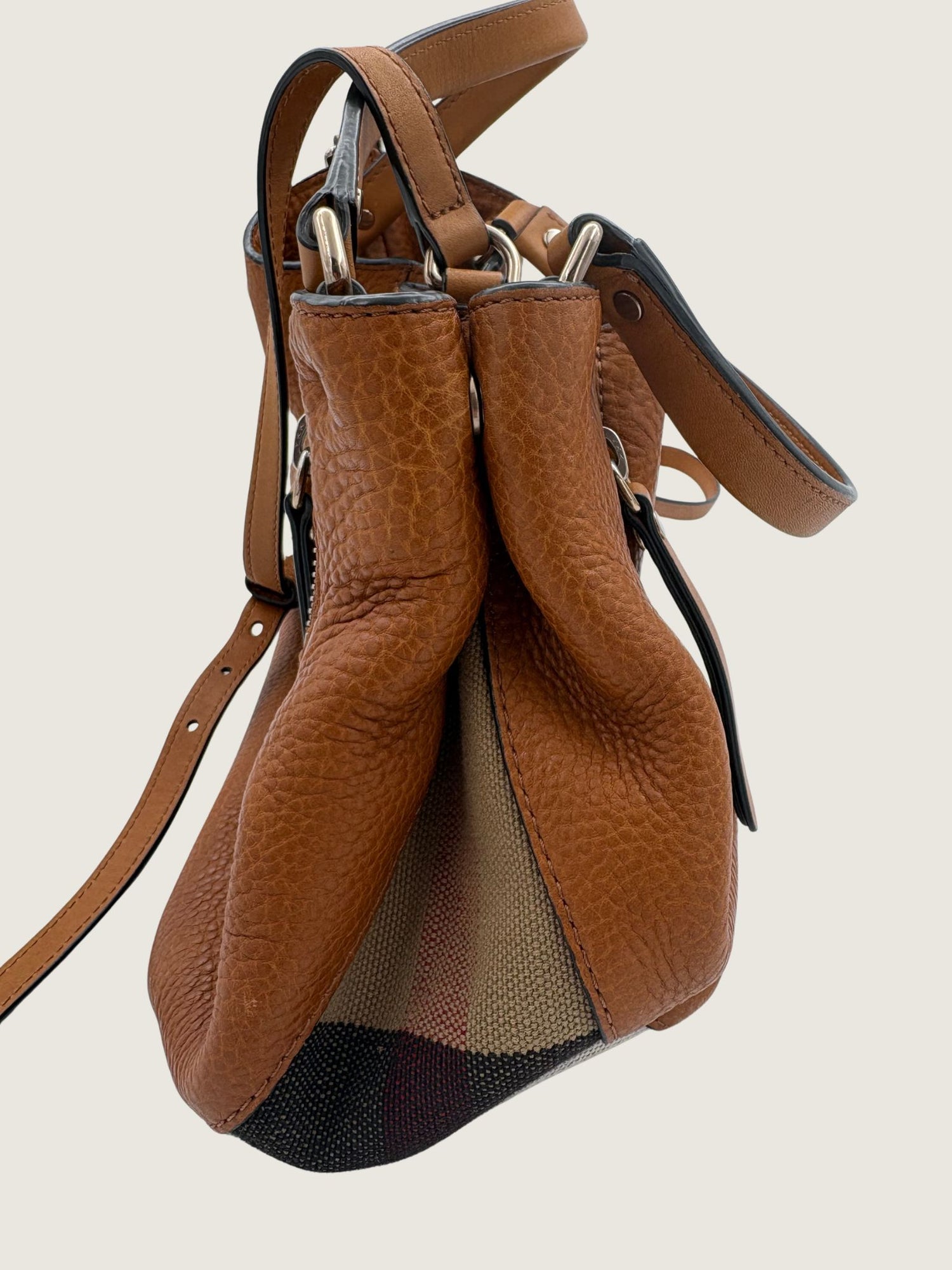 BURBERRY Handbag