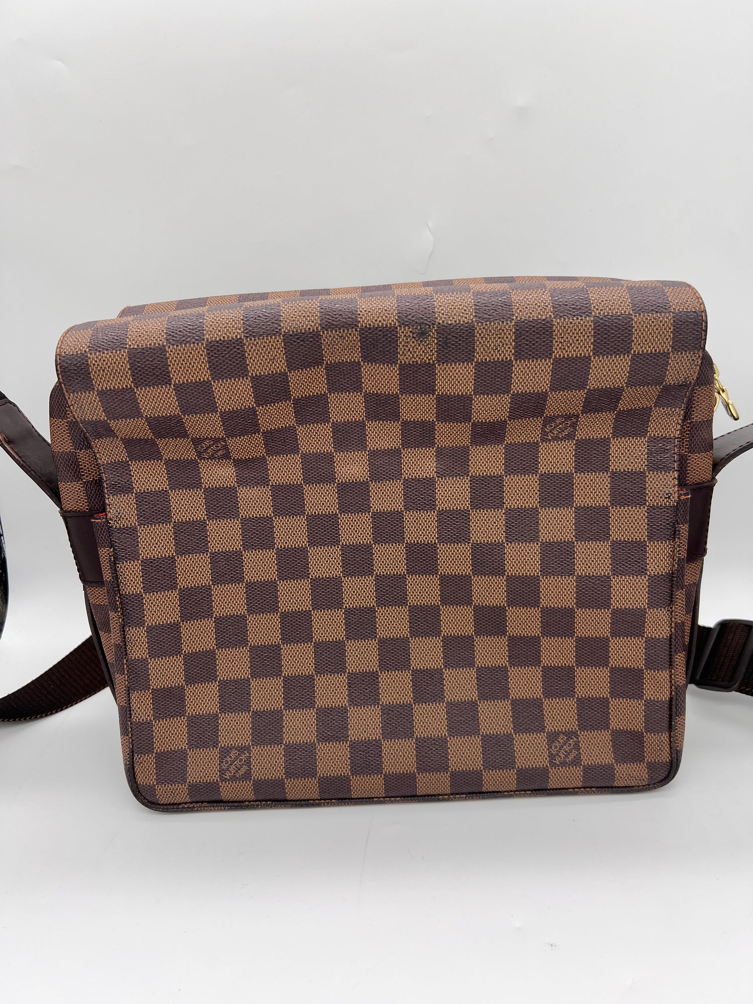 LOUIS VUITTON Good: Item has clear signs of wear Handbag