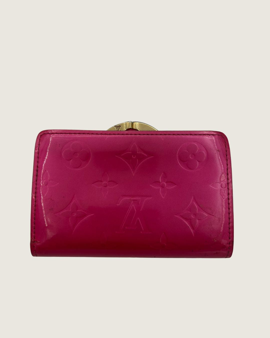 LOUIS VUITTON Good: Item has clear signs of wear Wallet