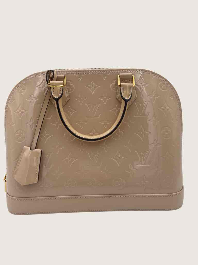 LOUIS VUITTON Handbag