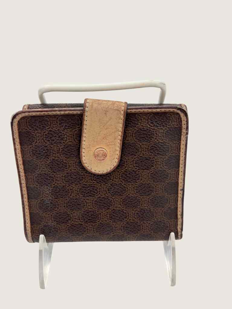 CELINE Wallet