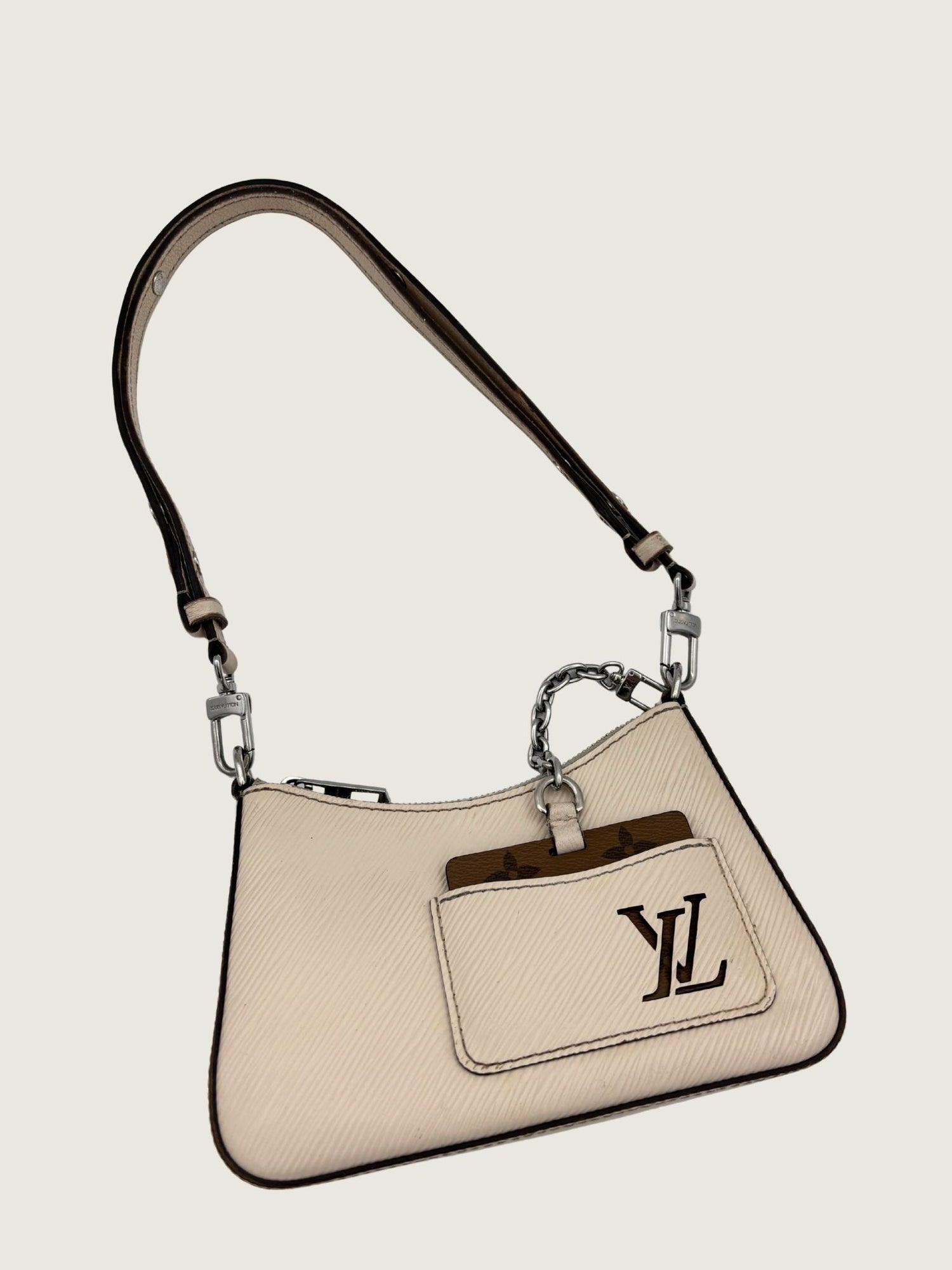 LOUIS VUITTON Handbag