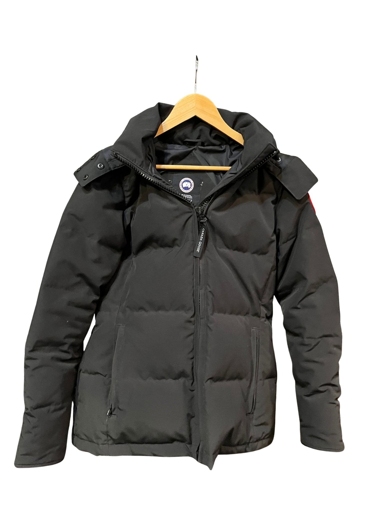 Size L CANADA GOOSE Wom Jacket