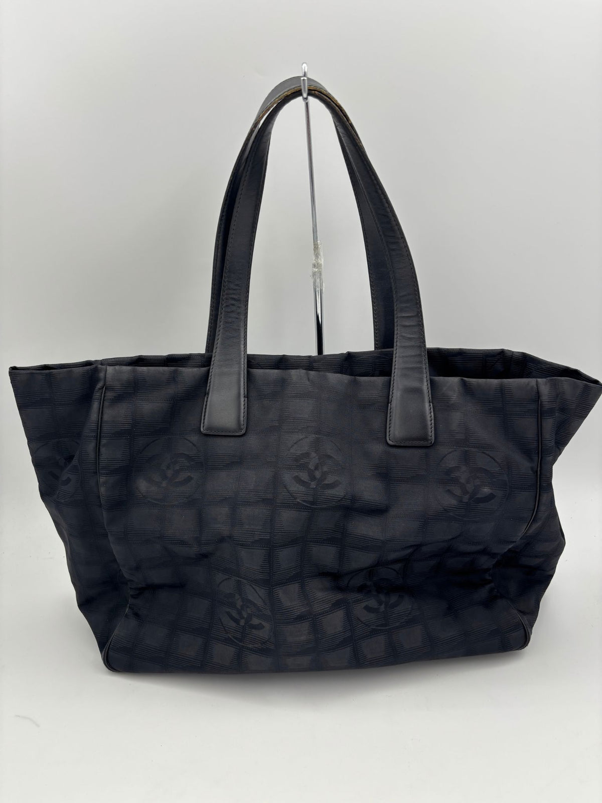 CHANEL Handbag