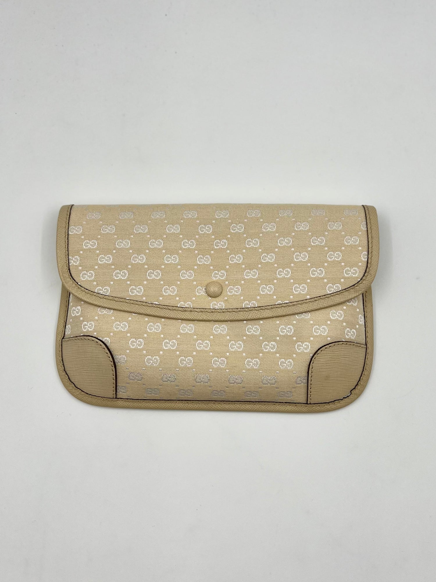 GUCCI Pouch