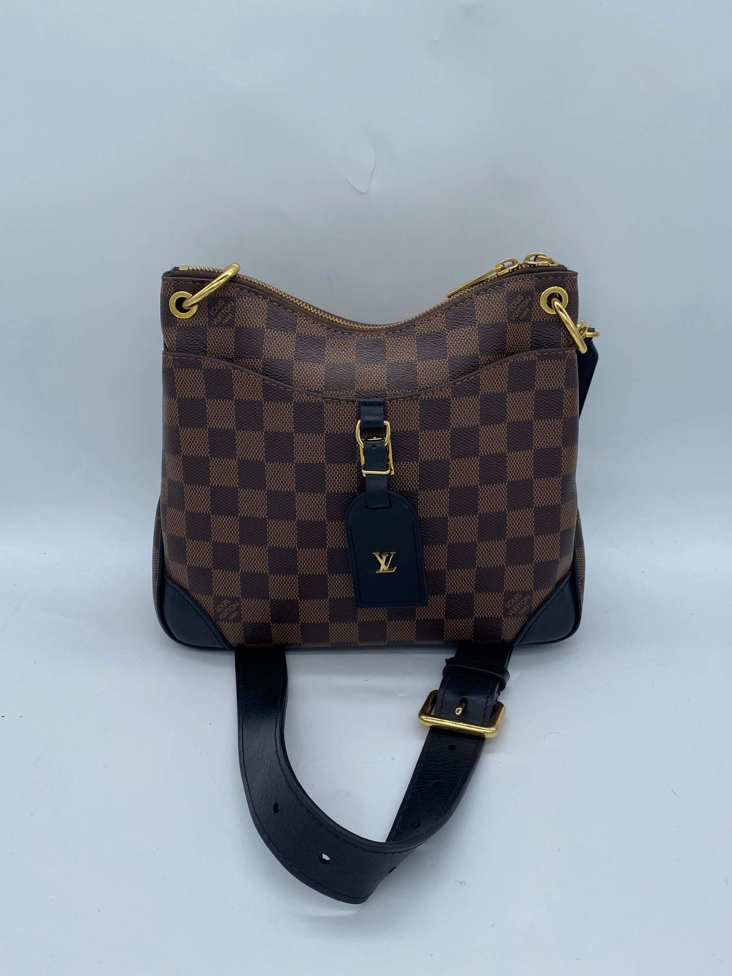 LOUIS VUITTON Handbag