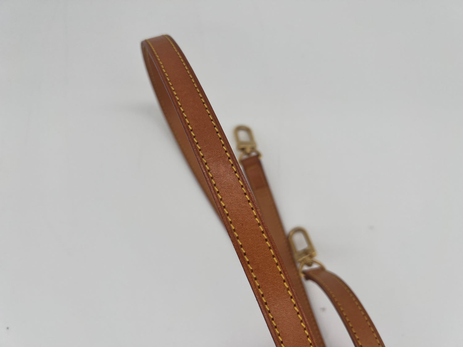 LOUIS VUITTON Excellent: This item is gently used Other