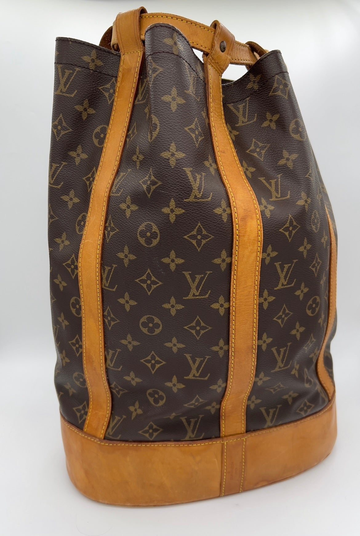 LOUIS VUITTON Handbag