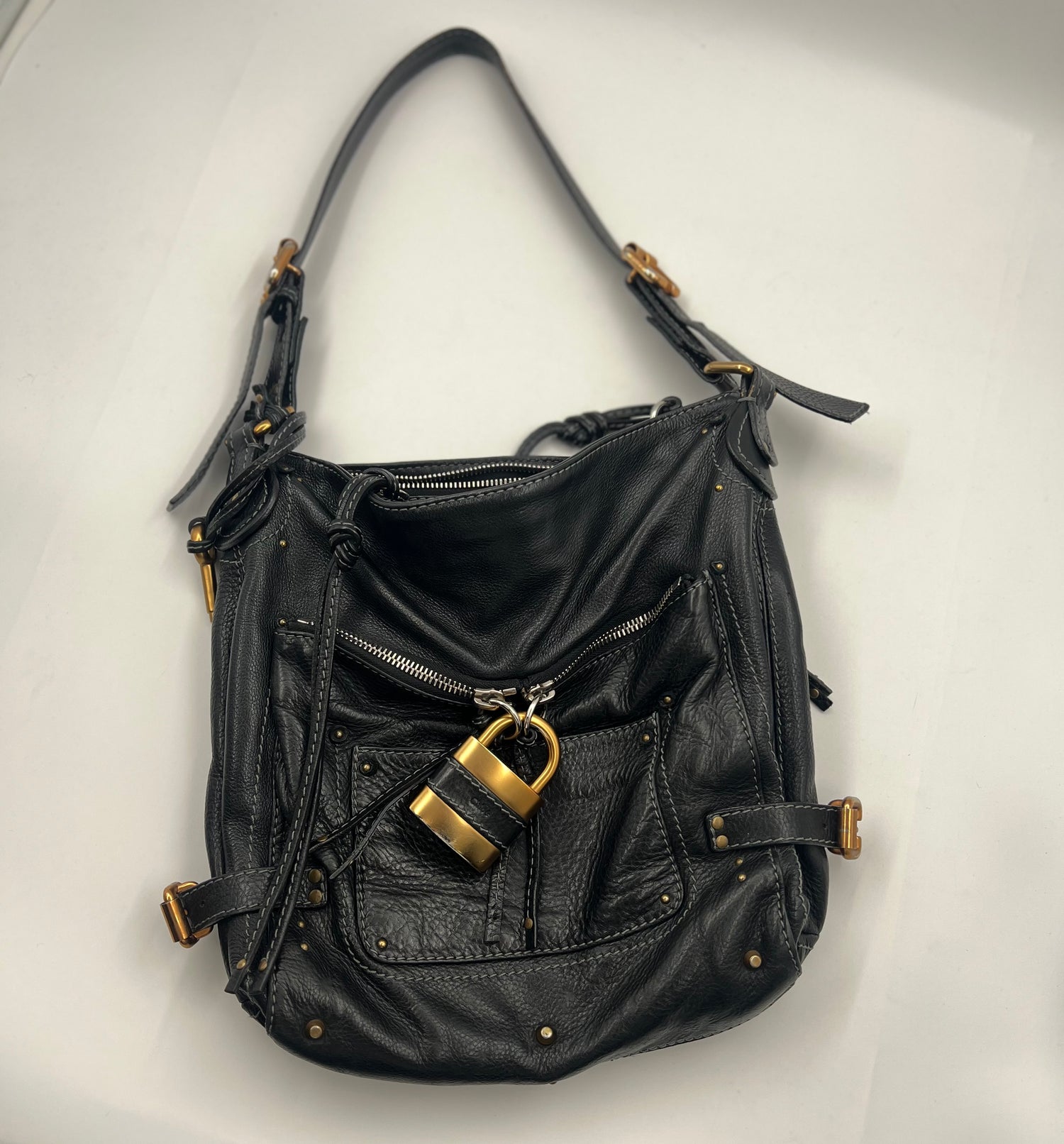 CHLOÉ Fair / Well-Loved: Item shows wear Handbag