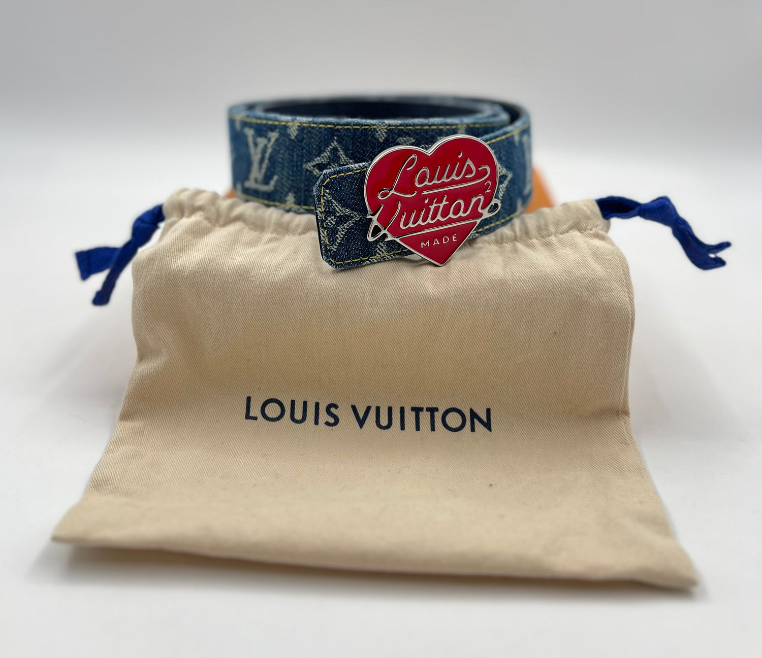LOUIS VUITTON Belt