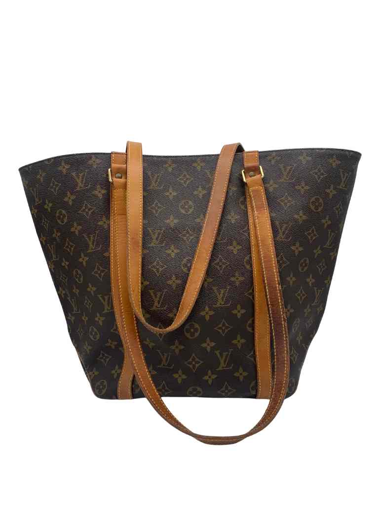 LOUIS VUITTON Handbag