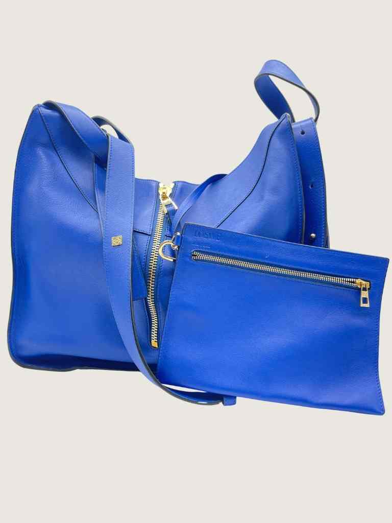 LOEWE Like New / NWOT: Item is pristine Handbag