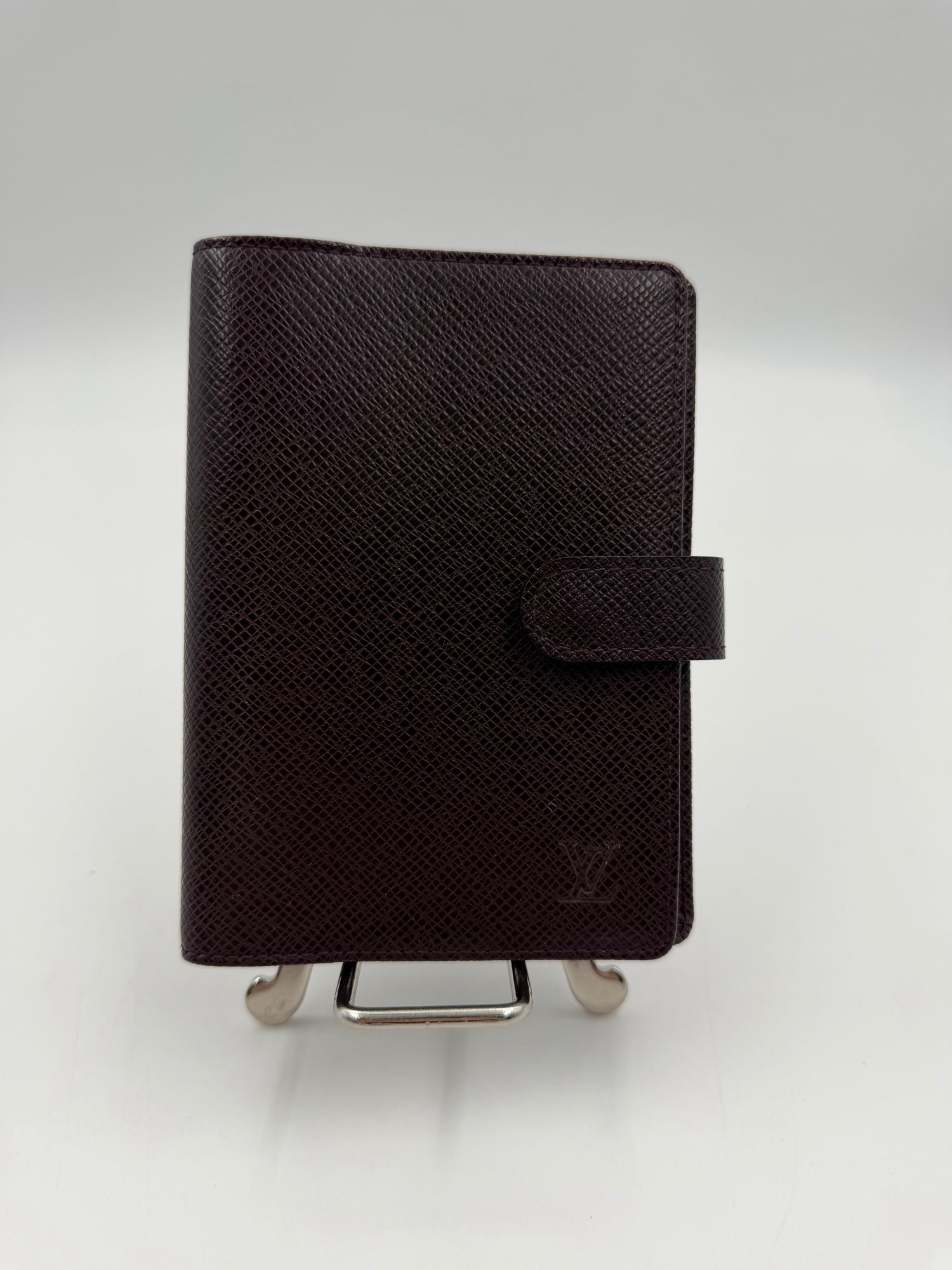 LOUIS VUITTON Pouch