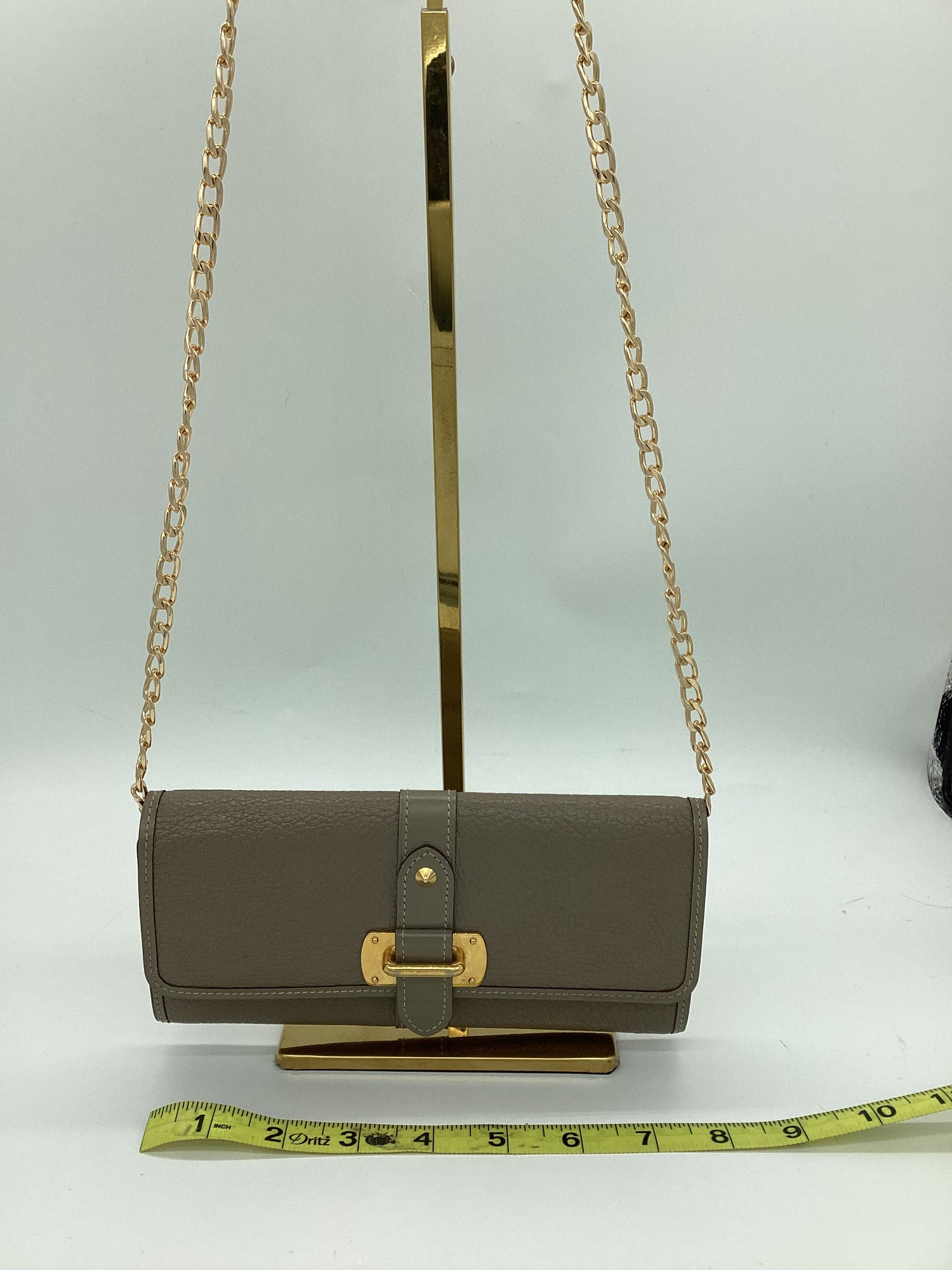 LOUIS VUITTON Good: Item has clear signs of wear Wallet