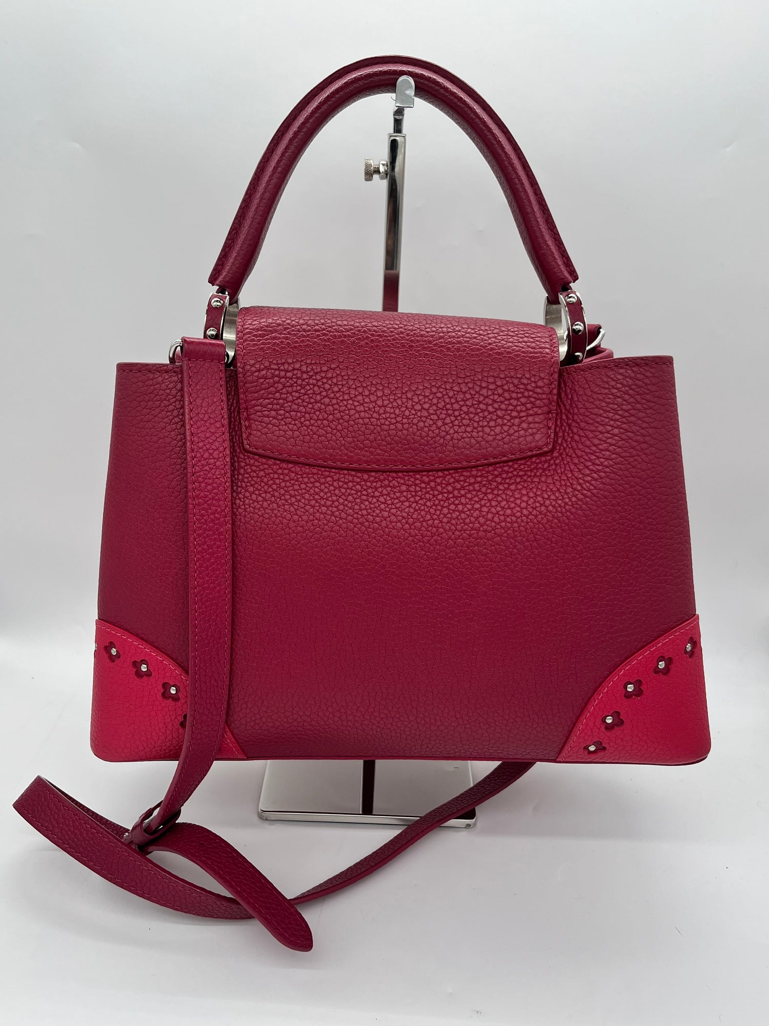 LOUIS VUITTON Handbag